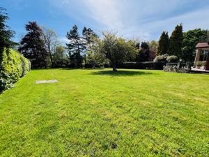 Photo 24- click for photo gallery